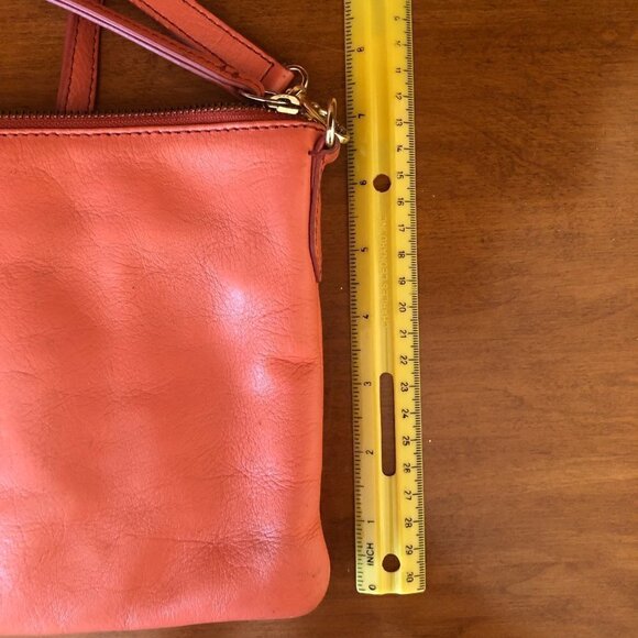 Fossil Melon Color Crossbody Shoulder Trap Leather Bag - Picture 10 of 12